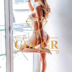 HOT-BUSTY-VIZITA-IN-ATHENS-UKRAINIAN-ESCORT-LEYLA-1